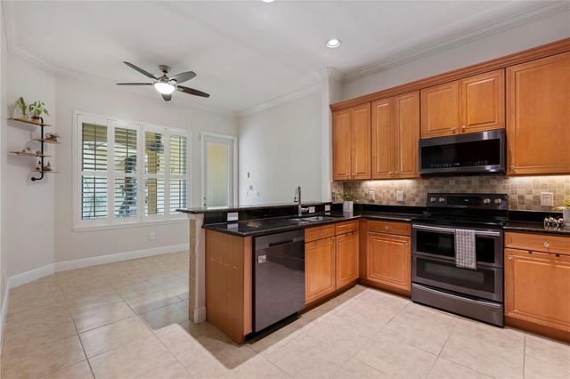 1132 CHARMING STREET, Maitland, FL 32751