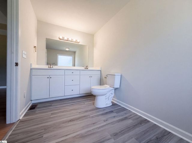116 Fernwood Drive, Easley, SC 29640