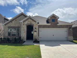 753 Waterhouse Lake Drive, Anna, TX 75409