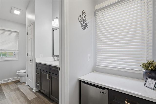 130 W Field Club DRIVE, Robinson Twp, PA 15136