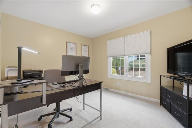 130 W Field Club DRIVE, Robinson Twp, PA 15136