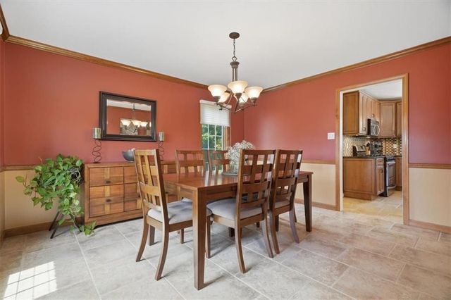 130 W Field Club DRIVE, Robinson Twp, PA 15136