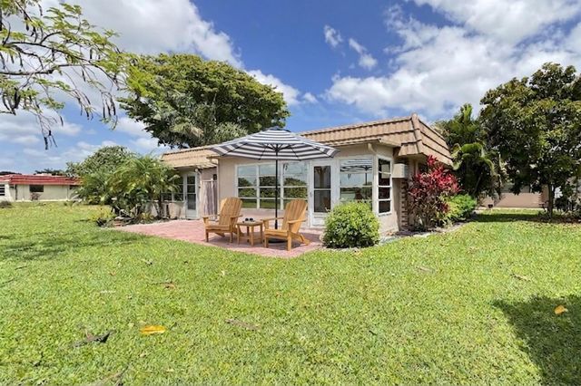 220 Seville J, Delray Beach, FL 33446