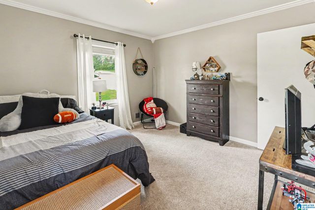 3304 PEMBROOKE LANE, Hoover, AL 35226