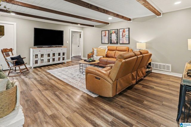 3304 PEMBROOKE LANE, Hoover, AL 35226