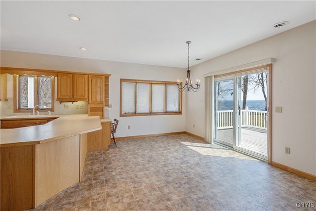 28 Wedgeworth Drive, West Monroe, NY 13167