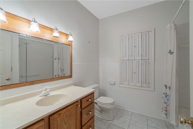 28 Wedgeworth Drive, West Monroe, NY 13167