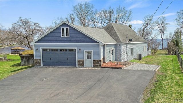 28 Wedgeworth Drive, West Monroe, NY 13167