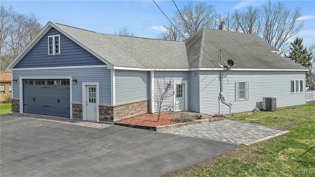 28 Wedgeworth Drive, West Monroe, NY 13167