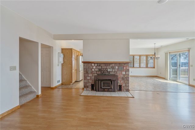 28 Wedgeworth Drive, West Monroe, NY 13167
