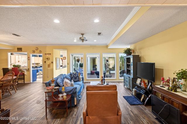 88386 E Diamondhead Drive, Diamondhead, MS 39525