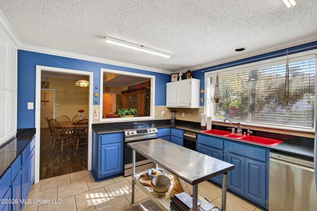 88386 E Diamondhead Drive, Diamondhead, MS 39525