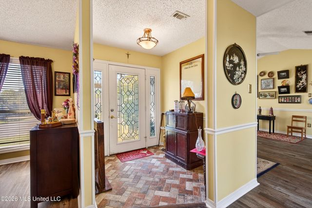 88386 E Diamondhead Drive, Diamondhead, MS 39525