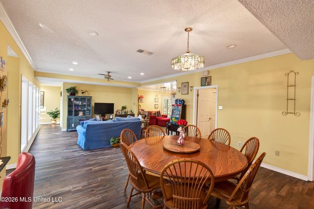 88386 E Diamondhead Drive, Diamondhead, MS 39525