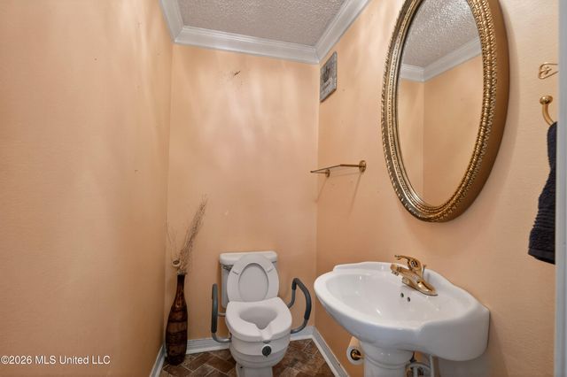 88386 E Diamondhead Drive, Diamondhead, MS 39525