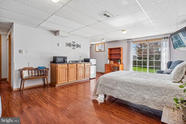 12729 FANTASIA DR, Herndon, VA 20170