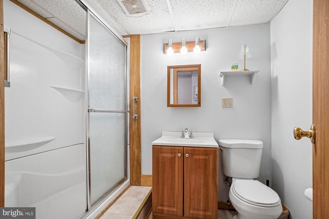 12729 FANTASIA DR, Herndon, VA 20170