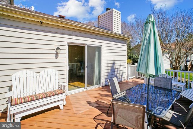 12729 FANTASIA DR, Herndon, VA 20170