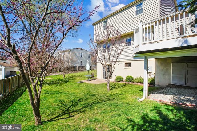 12729 FANTASIA DR, Herndon, VA 20170