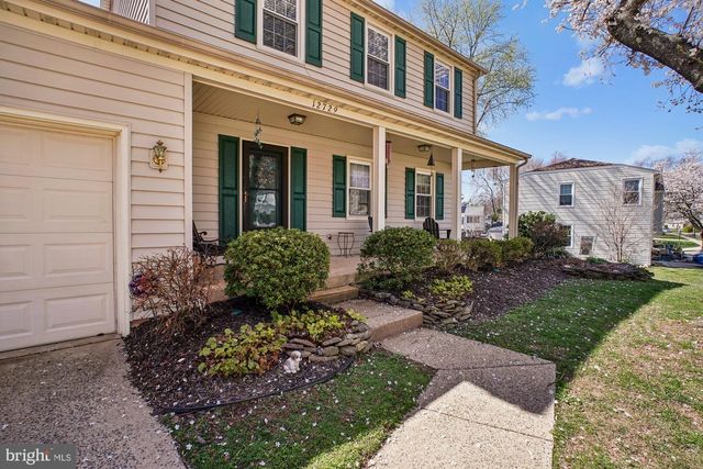 12729 FANTASIA DR, Herndon, VA 20170