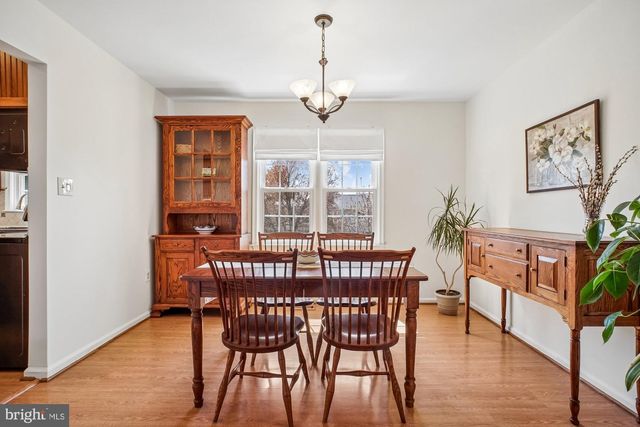 12729 FANTASIA DR, Herndon, VA 20170