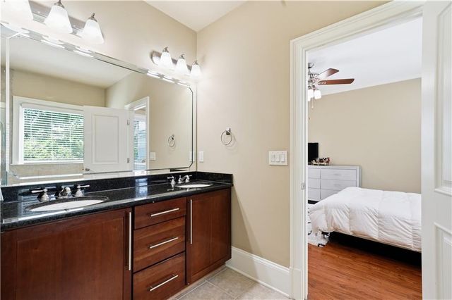 384 16th Street NW 1, Atlanta, GA 30363