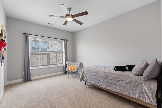 1706 Sorrell Park Dr, Spring Hill, TN 37174