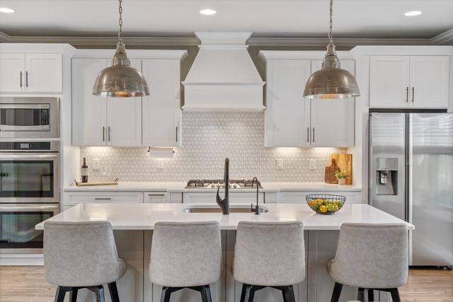 1706 Sorrell Park Dr, Spring Hill, TN 37174