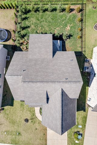 1706 Sorrell Park Dr, Spring Hill, TN 37174