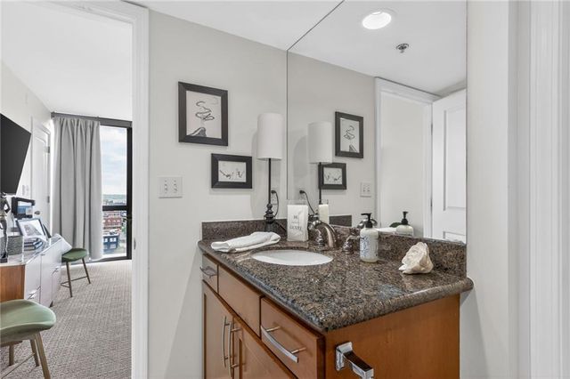 600 Admiral Boulevard 1505, Kansas City, MO 64106