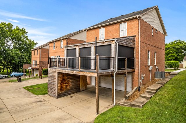 1921 28th Ave, N, Nashville, TN 37208