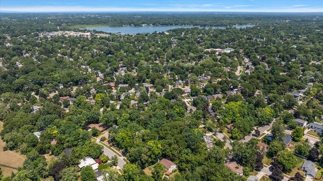 1354 Cornell Avenue Se, East Grand Rapids, MI 49506