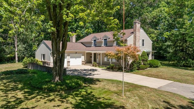 1354 Cornell Avenue Se, East Grand Rapids, MI 49506
