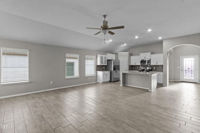 517 Caddo Lane, Clint, TX 79836