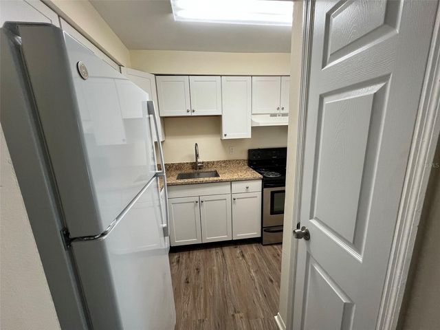 524 GEORGETOWN DR B, Casselberry, FL 32707