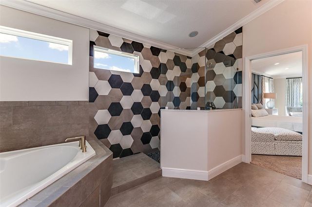 18460 PURPLE CREEK LANE, Lutz, FL 33549