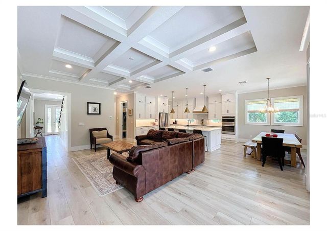 18460 PURPLE CREEK LANE, Lutz, FL 33549