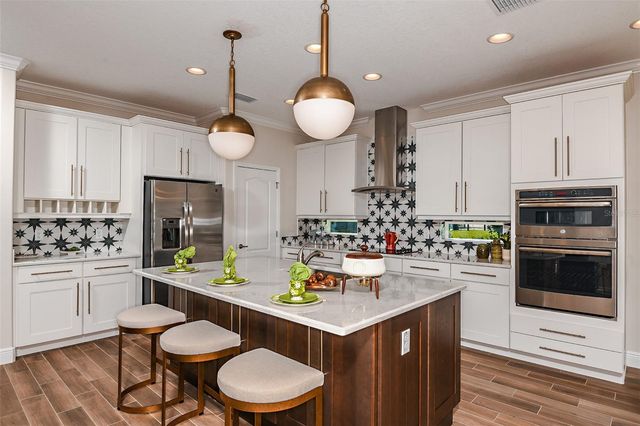 18460 PURPLE CREEK LANE, Lutz, FL 33549