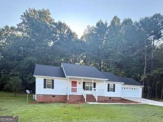 7020 Brookton Lane, Gainesville, GA 30507