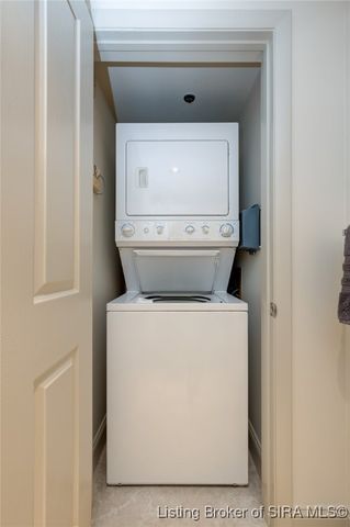 1 Riverpointe Plaza 321, Jeffersonville, IN 47130