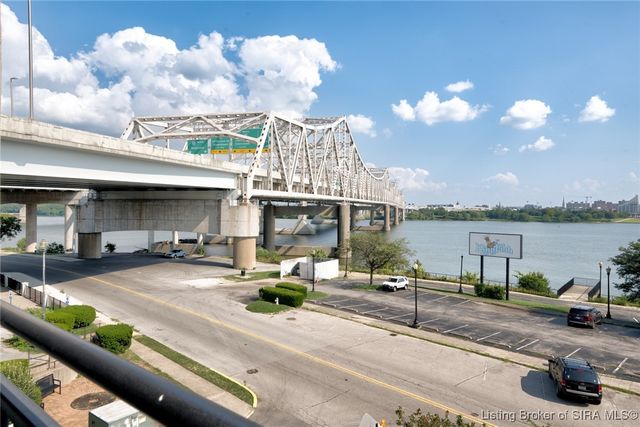 1 Riverpointe Plaza 321, Jeffersonville, IN 47130