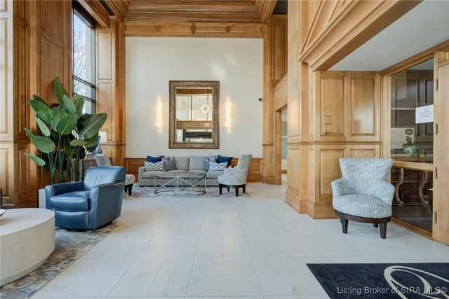 1 Riverpointe Plaza 321, Jeffersonville, IN 47130