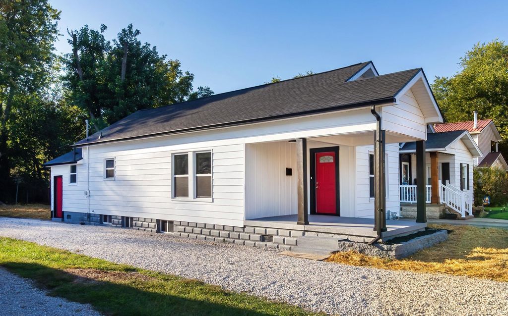 1908 Hercules Avenue, Evansville, IN 47711