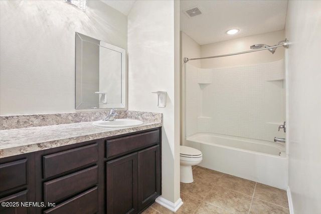 4182 QUIET CREEK Loop, Middleburg, FL 32068