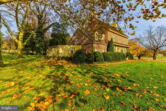 1349 KINGS HWY, Pilesgrove, NJ 08098