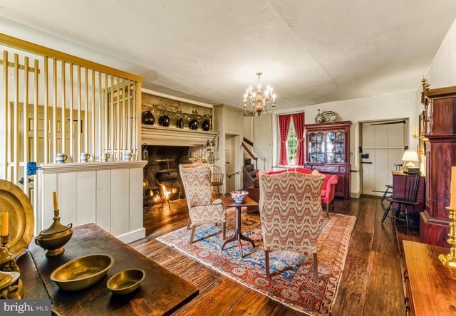 1349 KINGS HWY, Pilesgrove, NJ 08098