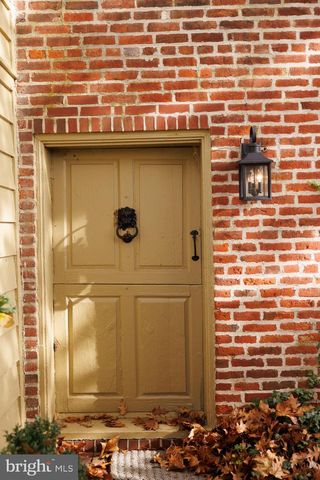 1349 KINGS HWY, Pilesgrove, NJ 08098