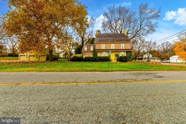 1349 KINGS HWY, Pilesgrove, NJ 08098