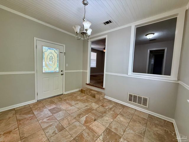 502 Chaseville St, Pensacola, FL 32507