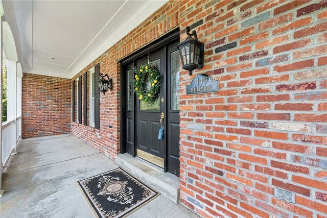 1140 S Whitmore Rd, North Huntingdon, PA 15642